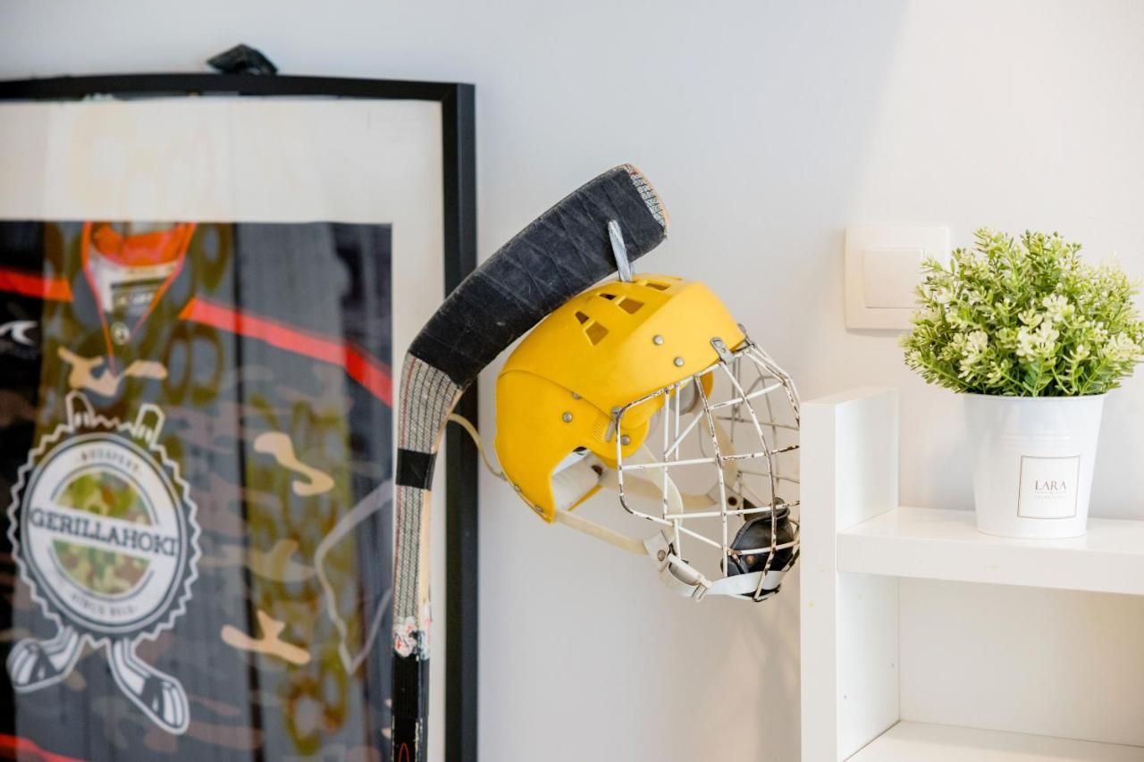 부다페스트 Live Like A Local At The Rustic Hockey Hut 아파트 외부 사진
